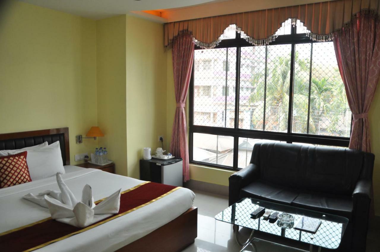 Hotel Dooars Mountain Alipur Duar Екстер'єр фото