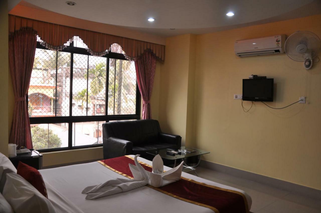 Hotel Dooars Mountain Alipur Duar Екстер'єр фото